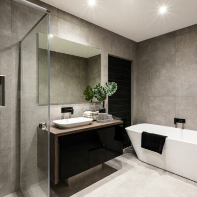 Key pros and cons of walk-in bathtubs